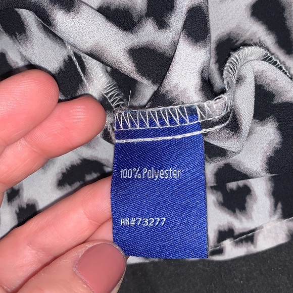 Apt. 9 Top - Picture 6 of 8